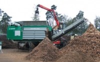 Slow-running shredders ideal for woodland residue