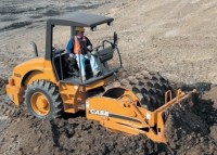 Rollers provide efficient compaction force