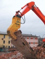 New line of attachments for demolition and scrap