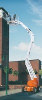 Articulated self-propelled boom lift