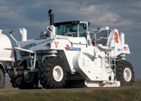 Roadtec offers first zero-turn radius soil stabilizer