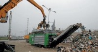 Versatile shredder handles any kind of waste Versatile shredder handles any kind of waste