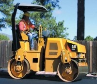 Vibratory utility compactors