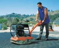 Reversible plate compactors