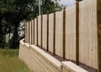 Fence-ready retaining walls