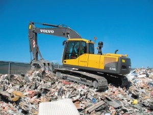 Volvo expands C-series excavators