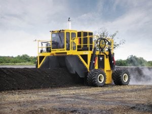 CT718 turns windrows over two metres high CT718 turns windrows over two metres high