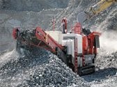 UJ440i heavy jaw tracked crusher