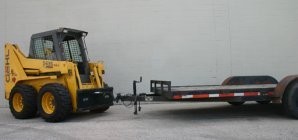 EDGE Hitch Adapter for skid steer machines