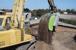 Screening attachment for excavators