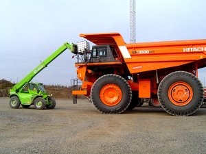 Merlo Panoramic 120.10HM attracting lots of attention