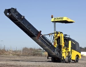 Bomag's new cold planer milling machines feature quick drum replacement Bomag's new cold planer milling machines feature quick drum replacement