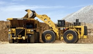 Cat 994H wheel loader offers four lift configurations Cat 994H wheel loader offers four lift configurations