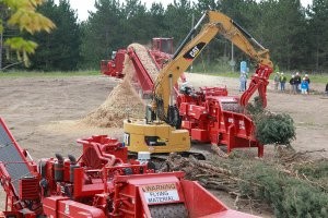 Morbark introduces new horizontal grinder, Biomass MicroChipper, and new insert