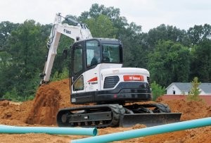 Bobcat E85 compact excavator offers more productivity and operator conveniences