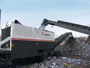 M&J Eta PreShred 4000 shredder designed for highly variable infeed