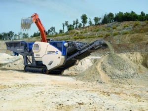 Global innovation in the Contractor market: New mobile jaw crusher generation from Kleemann