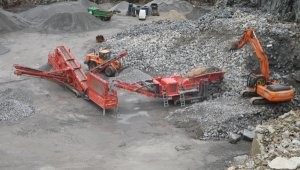 Primary mobile crusher built around proven recycling jaw Primary mobile crusher built around proven recycling jaw