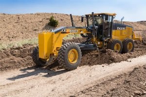 John Deere Updates Motor Graders to Meet Final Tier 4 Emission Standards