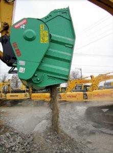 Montabert crusher buckets provide material processing alternative