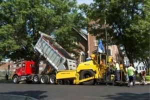 The Cedarapids CR552 paver from BOMAG offers more power and production for heavy-duty paving applications The Cedarapids CR552 paver from BOMAG offers more power and production for heavy-duty paving applications