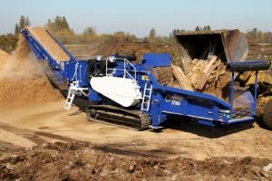 Peterson Introduces the 5710D Horizontal Grinder