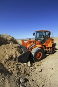 Doosan DL200 wheel loader provides increased horsepower and performance