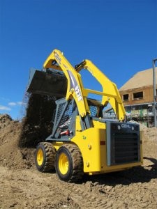 Gehl V270 GEN:2 and V330 GEN:2 Vertical-Lift Skid Loaders