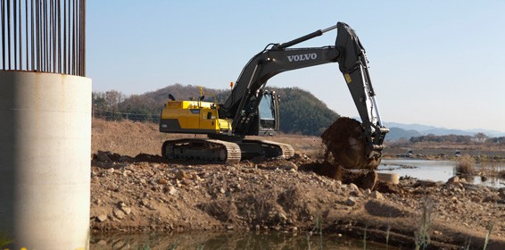 Volvo Construction Equipment - EC300D excavator Excavators Volvo Construction Equipment - EC300D excavator Excavators