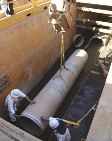 Hobas supplied 660 feet of 33-inch diameter flush joint pipe in 20-foot lengths and 60 feet of the same diameter in five-foot lengths. The short pipes were required due to the presence of curves in the existing line. Hobas supplied 660 feet of 33-inch diameter flush joint pipe in 20-foot lengths and 60 feet of the same diameter in five-foot lengths. The short pipes were required due to the presence of curves in the existing line.