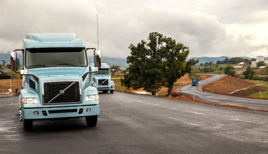 Volvo Trucks Opens Customer Experience Track at its New River Valley Plant 