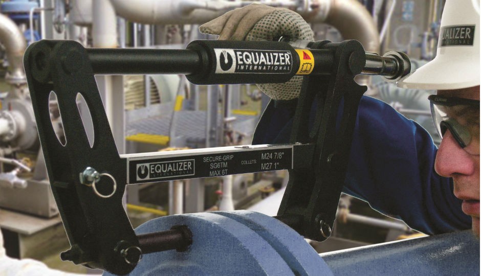 An operator lines up a SecureGrip SG6TM tool. At top left, a SG11TM. An operator lines up a SecureGrip SG6TM tool. At top left, a SG11TM.
