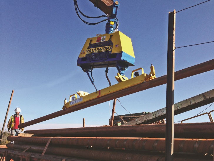 Vacuworx - Lightweight Pipe Handling System Horizontal Directional Drills Vacuworx - Lightweight Pipe Handling System Horizontal Directional Drills