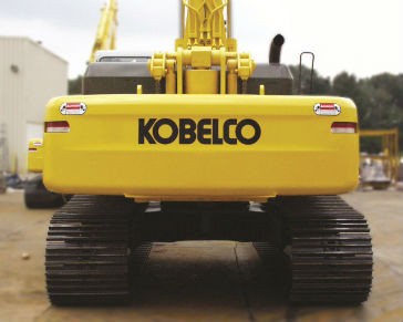 Kobelco’s One-Person Counterweight Removal System