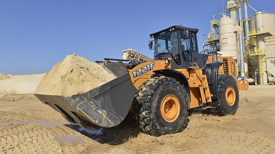 CASE Construction Equipment - 1221F Wheel Loaders