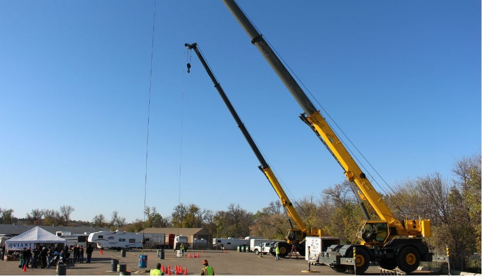 Operators compete on two cranes at a regional event in late 2014. The course is similar to what operators will face at World of Concrete.