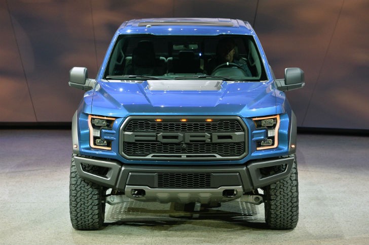 Looking for Ultimate Off-Road Performance - Ford Shows Off the F-150 Raptor 