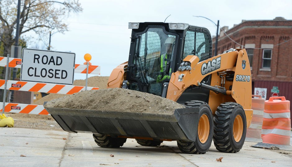 CASE Launches New SR270 and SV300: The Industry’s First Tier 4 Final Skid Steer Models with SCR Technology