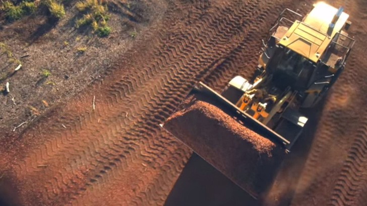 4 THINGS TO LIKE ABOUT CAT® XE WHEEL LOADERS