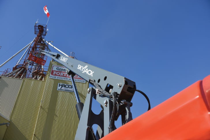 Skyjack unveiled the SJ86 T telescopic boom, which offers higher reach and greater capacity, at the American Rental Association’s The Rental Show in 2015.