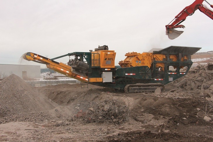 Mobile impact crusher key in efforts to meet new Alberta chip standards for road surfaces