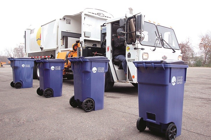 Cascade Cart Solutions’ T.H.R.O.W. program uses collection carts equipped with RFID Xtreme tags and vehicles outfitted with a CapturIT onboard reader system.