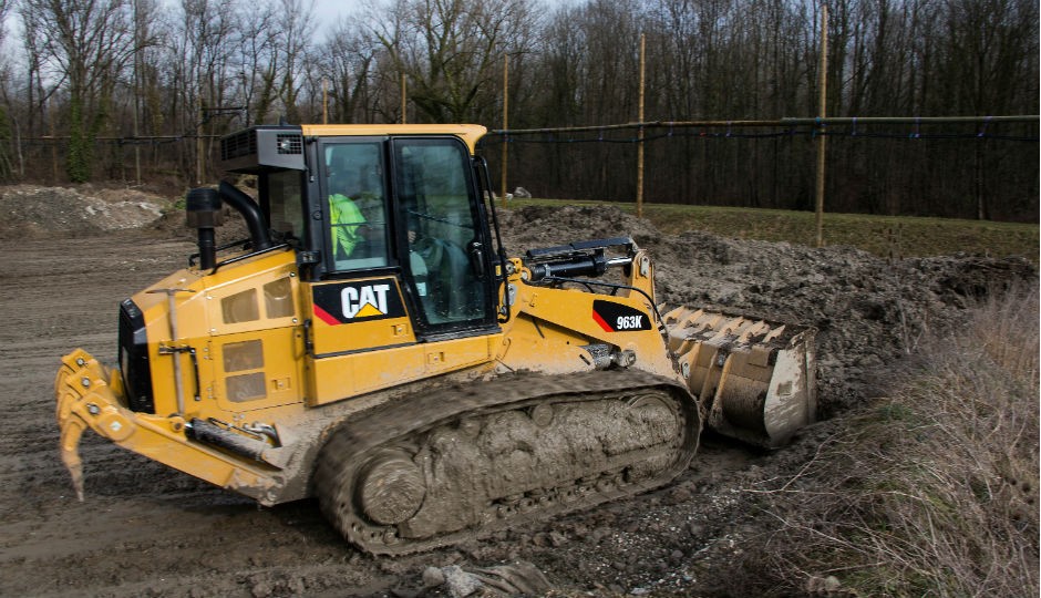 New Cat 963K Track Loader Features Fuel and Performance Improvements