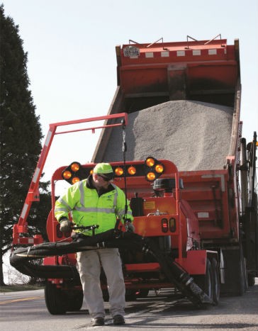 Trailer-Mounted, Spray Injection Pothole Patcher