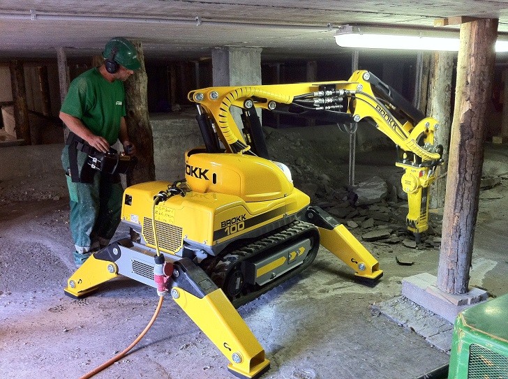 Brokk Introduces Next Generation Remote-Controlled Demolition Machine