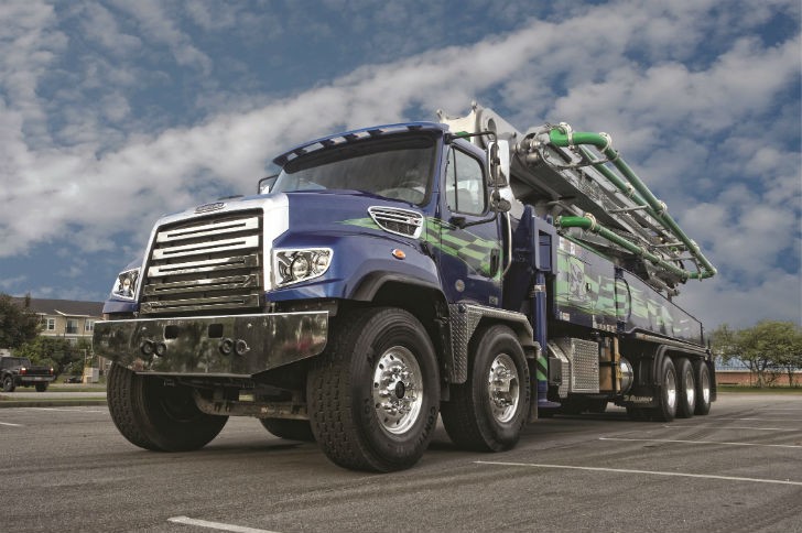 Twin-steer axle and other options for Freightliner severe-duty trucks