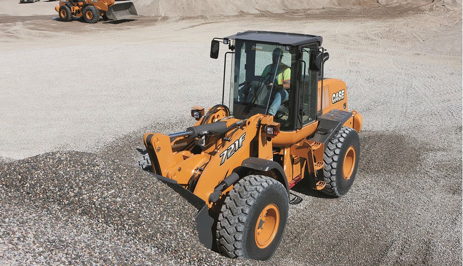 CASE Unveils Tier 4 Final 621F and 721F Wheel Loaders 