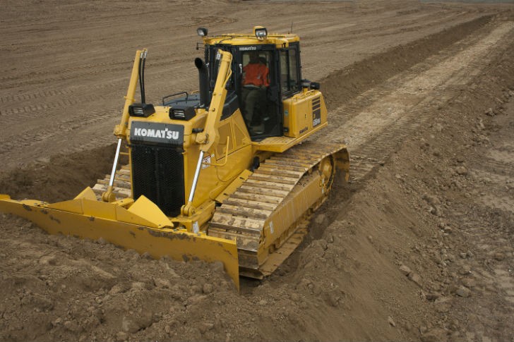 Komatsu America Corp. introduces the new D65PXi-18  