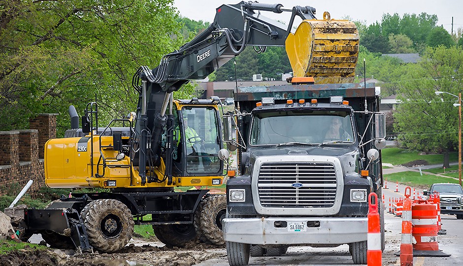 John Deere Construction & Forestry - 230G W Excavators