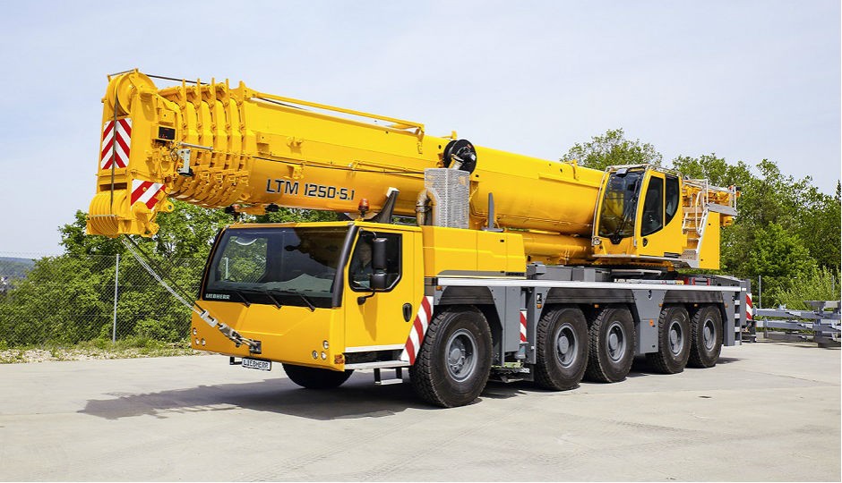 Liebherr unveils the five-axle LTM 1250-5.1 at its customer days in Ehingen (Germany)
